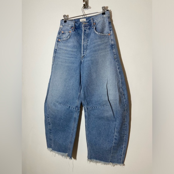 Citizen Of Humanity Horshoe Barrel Jeans Womens 25 Blue Button Fly Raw Hem Denim - Picture 4 of 13